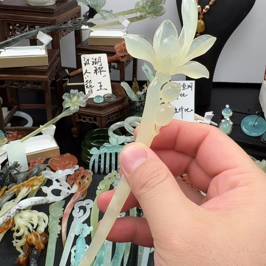 蛇纹石玉未镶嵌发饰