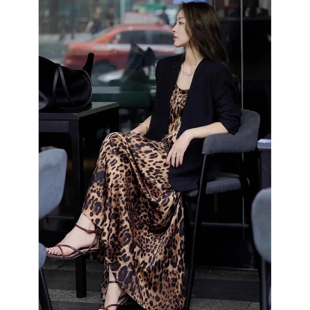 小众时尚上衣吊带裙两件套2025夏季新款轻熟风高级洋气豹纹套装潮
