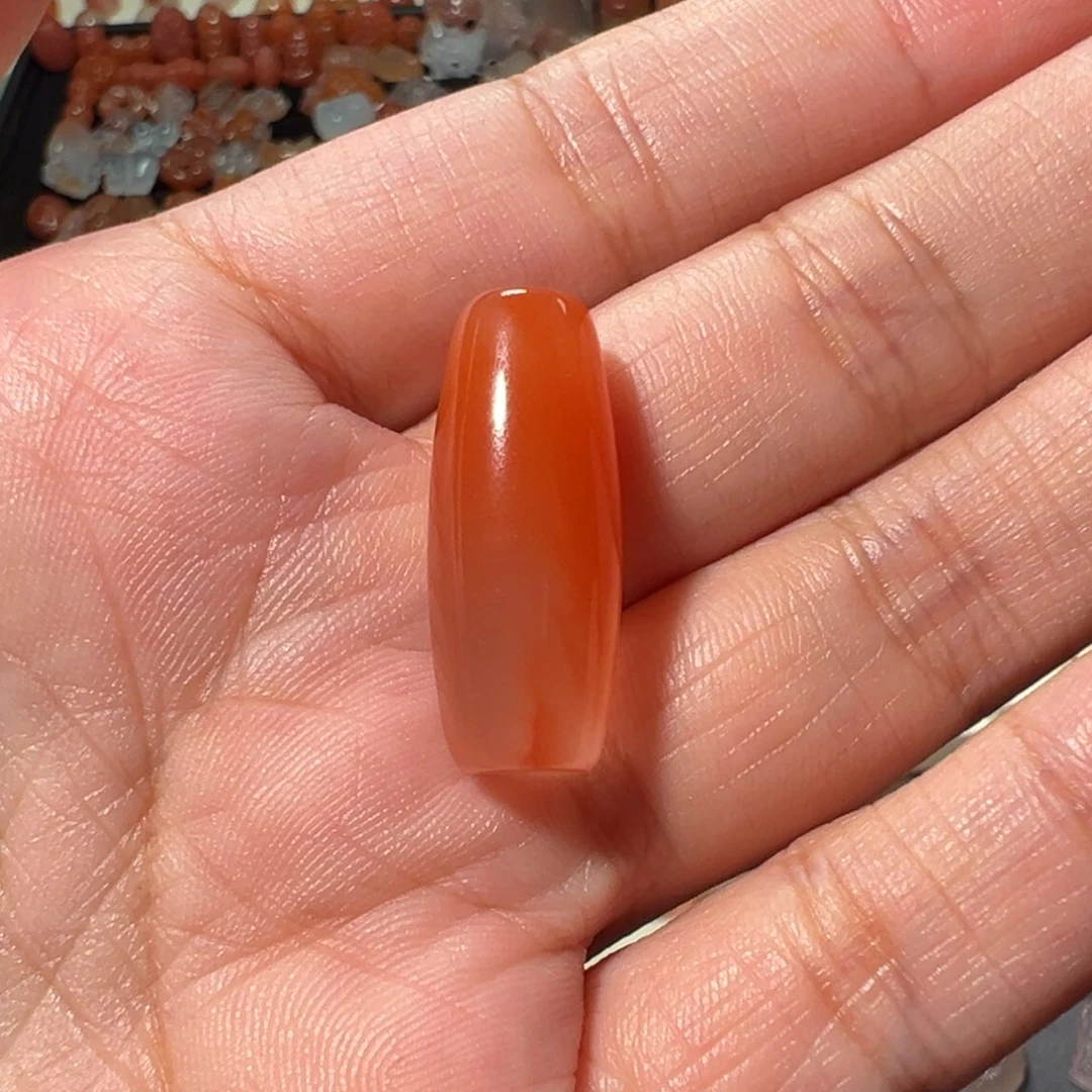 明***明南红玛瑙冰飘未镶嵌桶珠