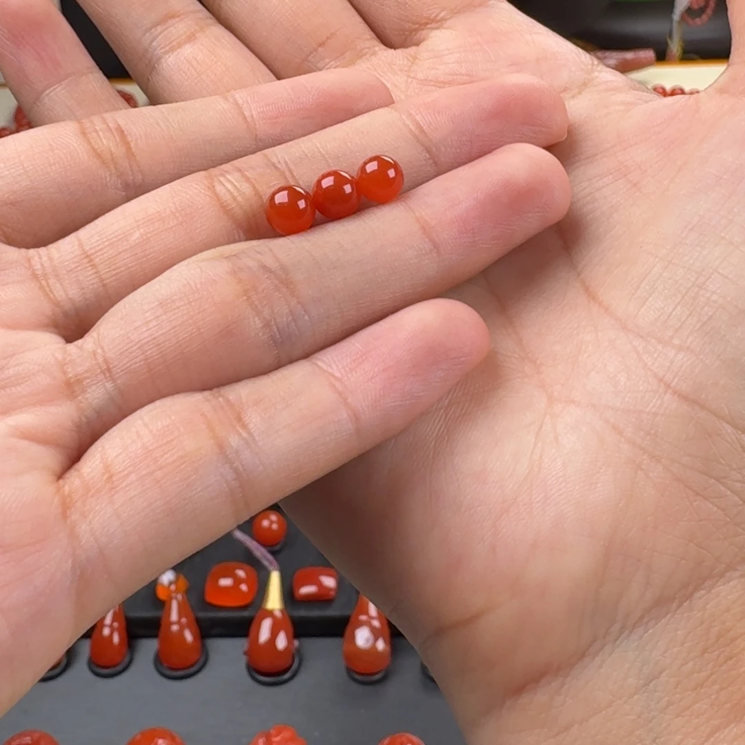 灵***草未镶嵌圆珠5➕南红玛瑙