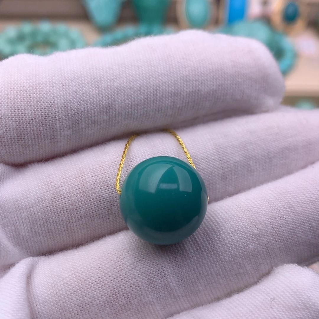 绿松石未镶嵌珠宝奇石14.7