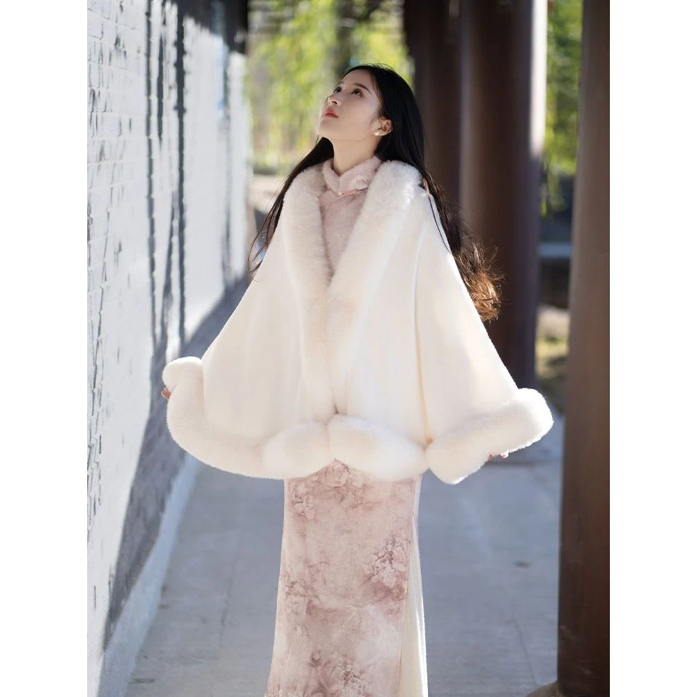缇花影 | 新款冬斗篷白色开衫披风毛绒领披肩外套配旗袍国风外搭