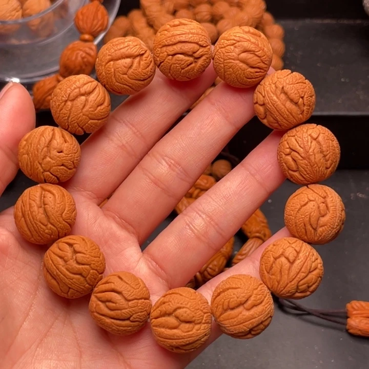 手串桃核金丝龙珠19