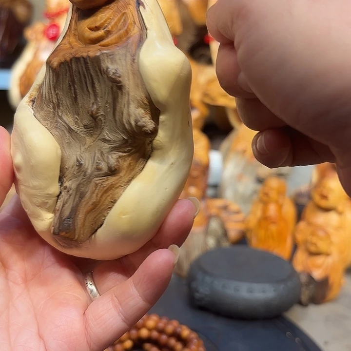 柏木太行崖柏弥勒佛