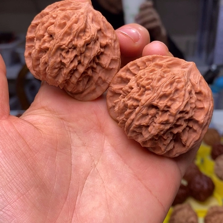 文玩核桃吊坠文玩核桃盘龙纹44～