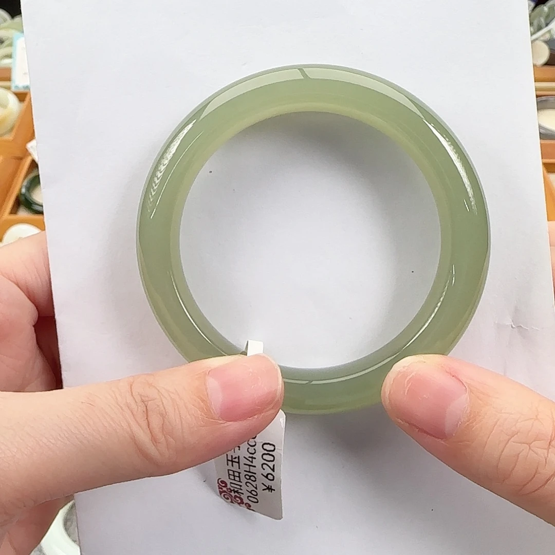 和田玉未镶嵌手镯53色标晴绿