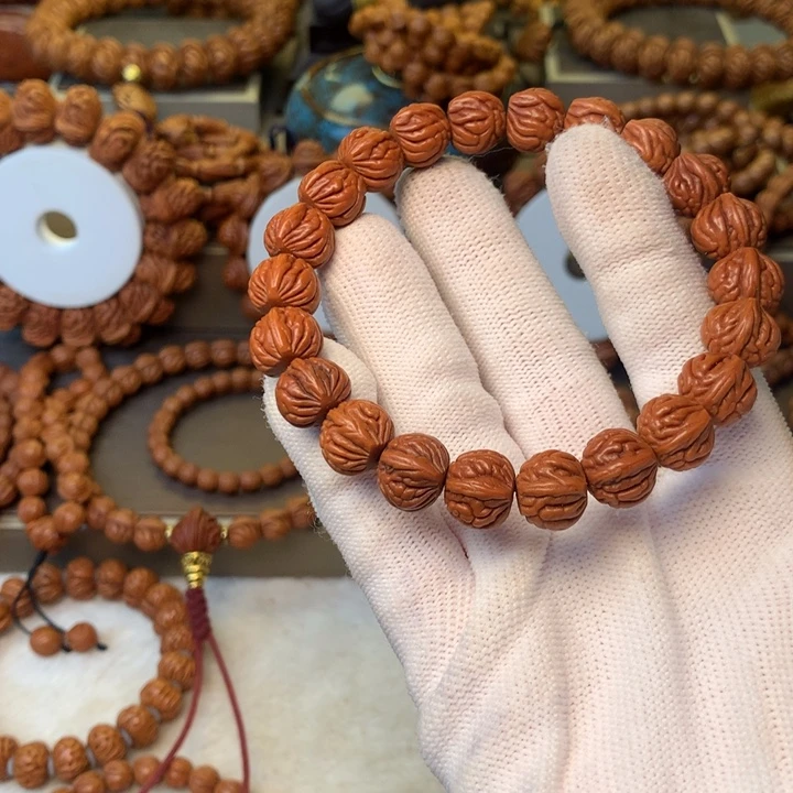 姝****桃核手串秦岭龙纹