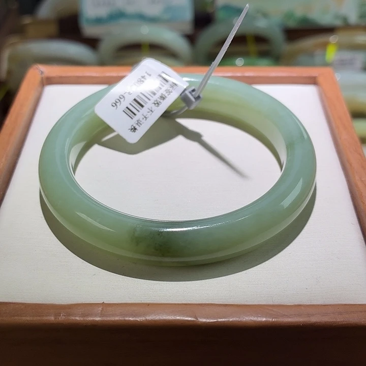 和田玉未镶嵌手镯和田玉且末蓝 54 55