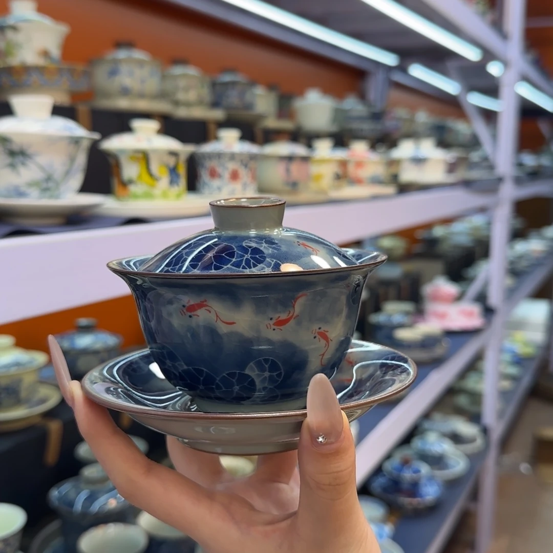 我在外面吃饭呢你在哪了我在外面