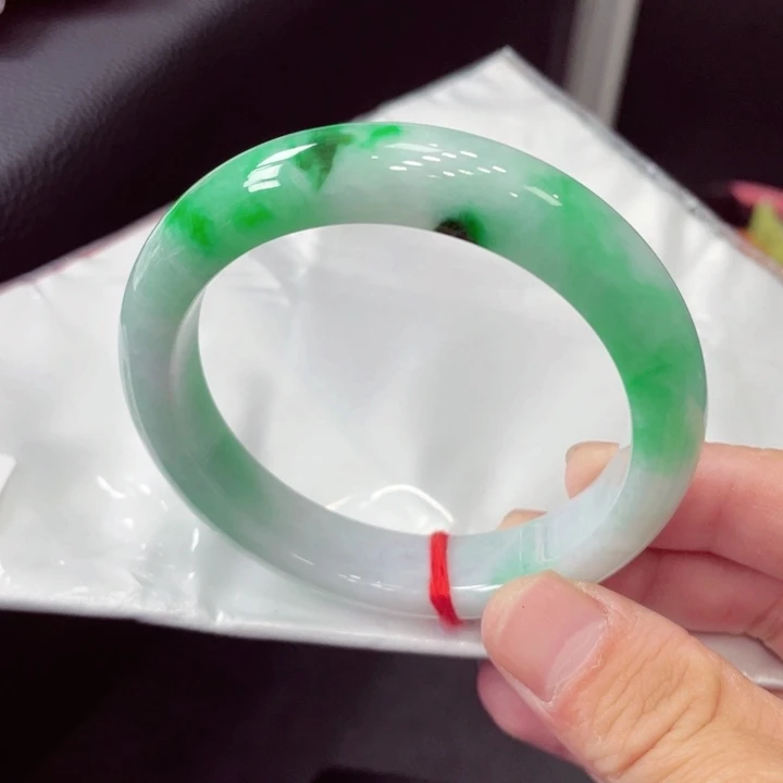 未镶嵌手镯翡翠翡翠