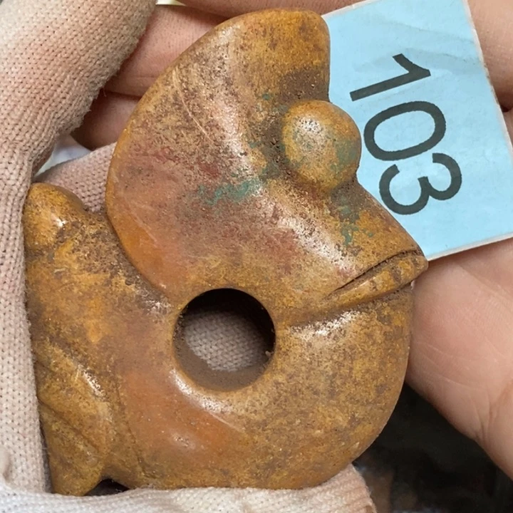 未镶嵌和田玉挂件