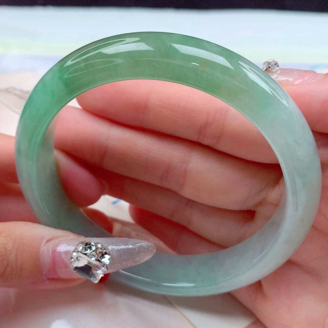 翡翠手镯未镶嵌 天然缅甸翡翠A货手镯 60圈口