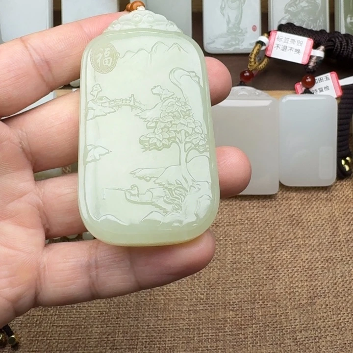 和田玉未镶嵌颈饰