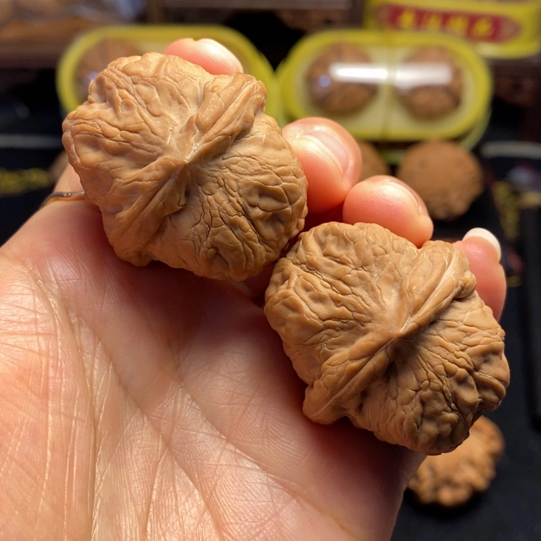 把件桃核战马肚39