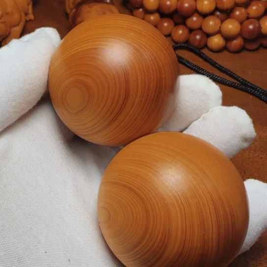 柏木（崖柏）全陈化老料把件