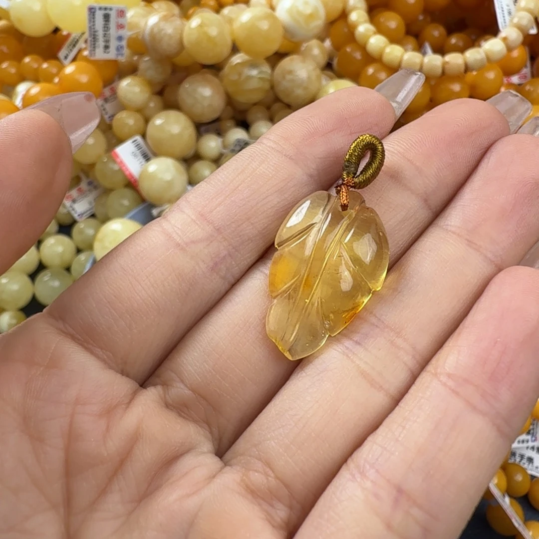 琥珀未镶嵌珠宝奇石