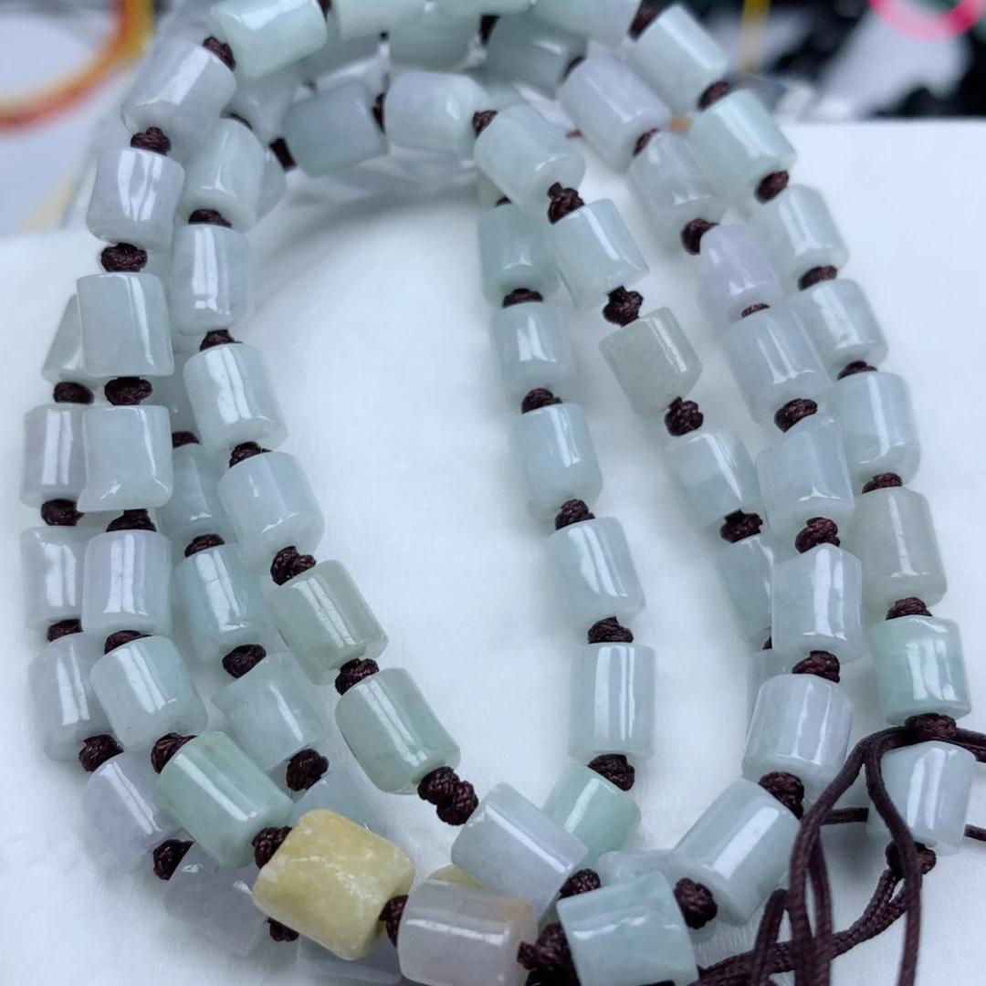 翡翠颈饰未镶嵌手串