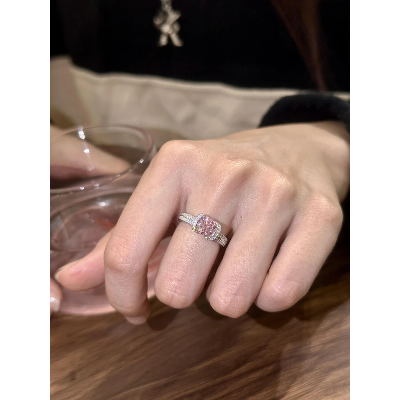 925银莫桑石银制品 【守护】1克拉紫色莫桑钻轻奢神秘梦幻浪漫