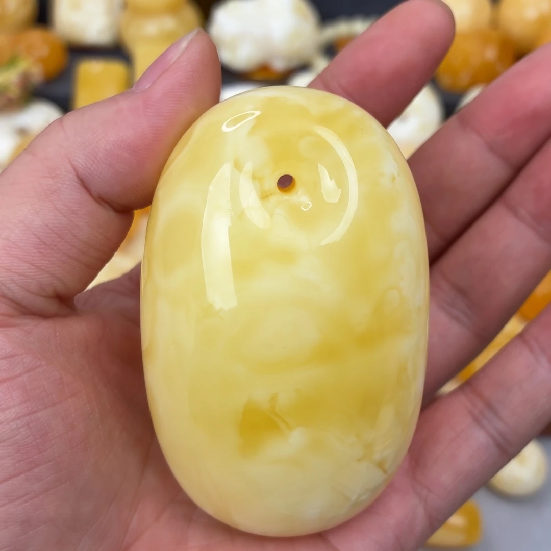 蜜蜡未镶嵌吊坠(不含链)