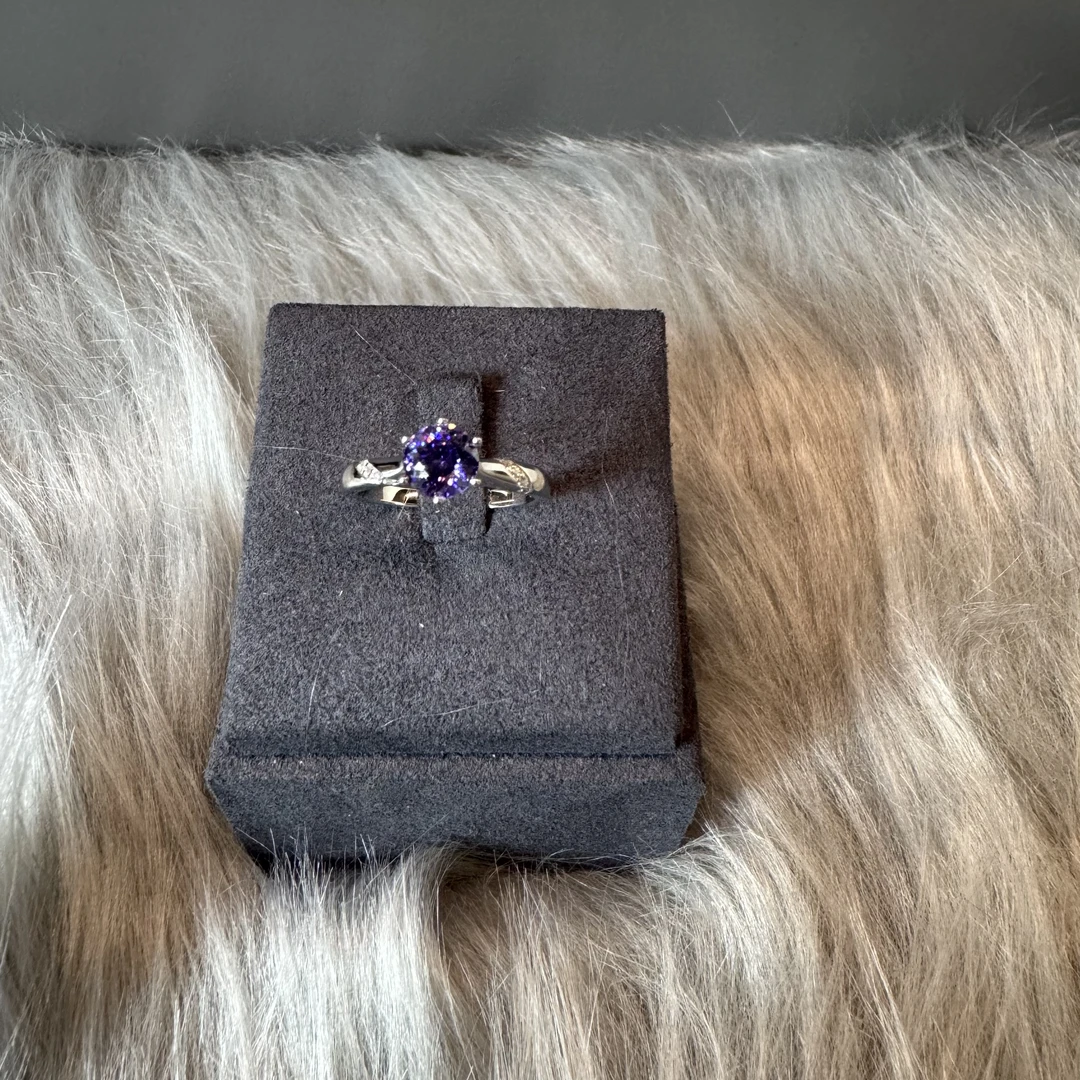 带包装【樱桃定制】 薰衣草通灵六爪紫钻1克拉戒指.B