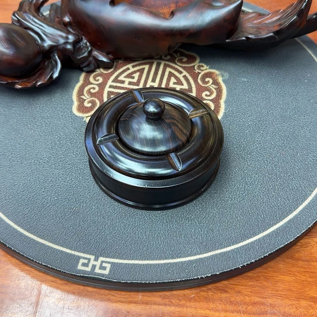 菩*老挝大红酸枝烟灰缸