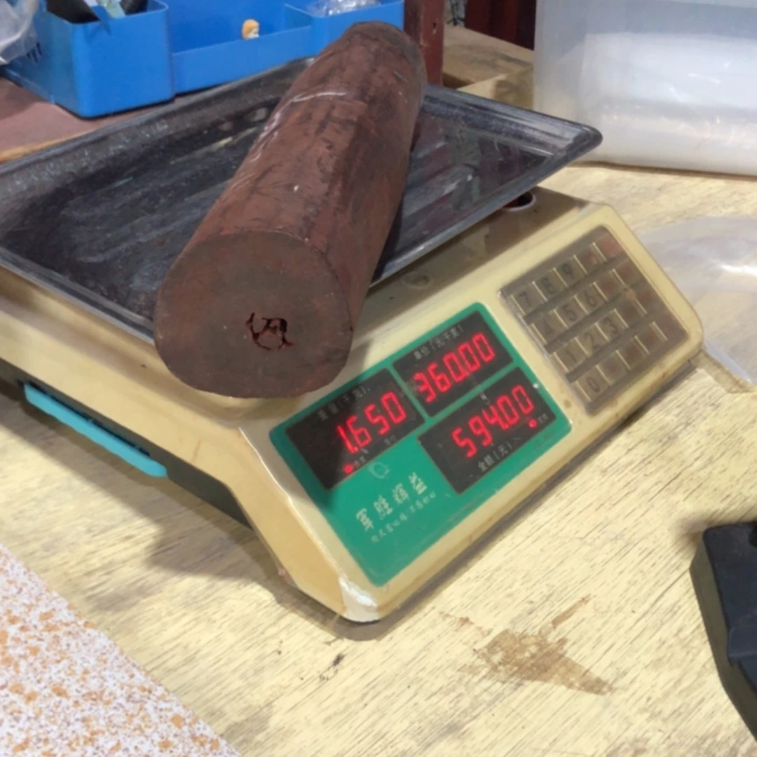 【闪购商品】檀香紫檀（小叶紫檀）訫**屬