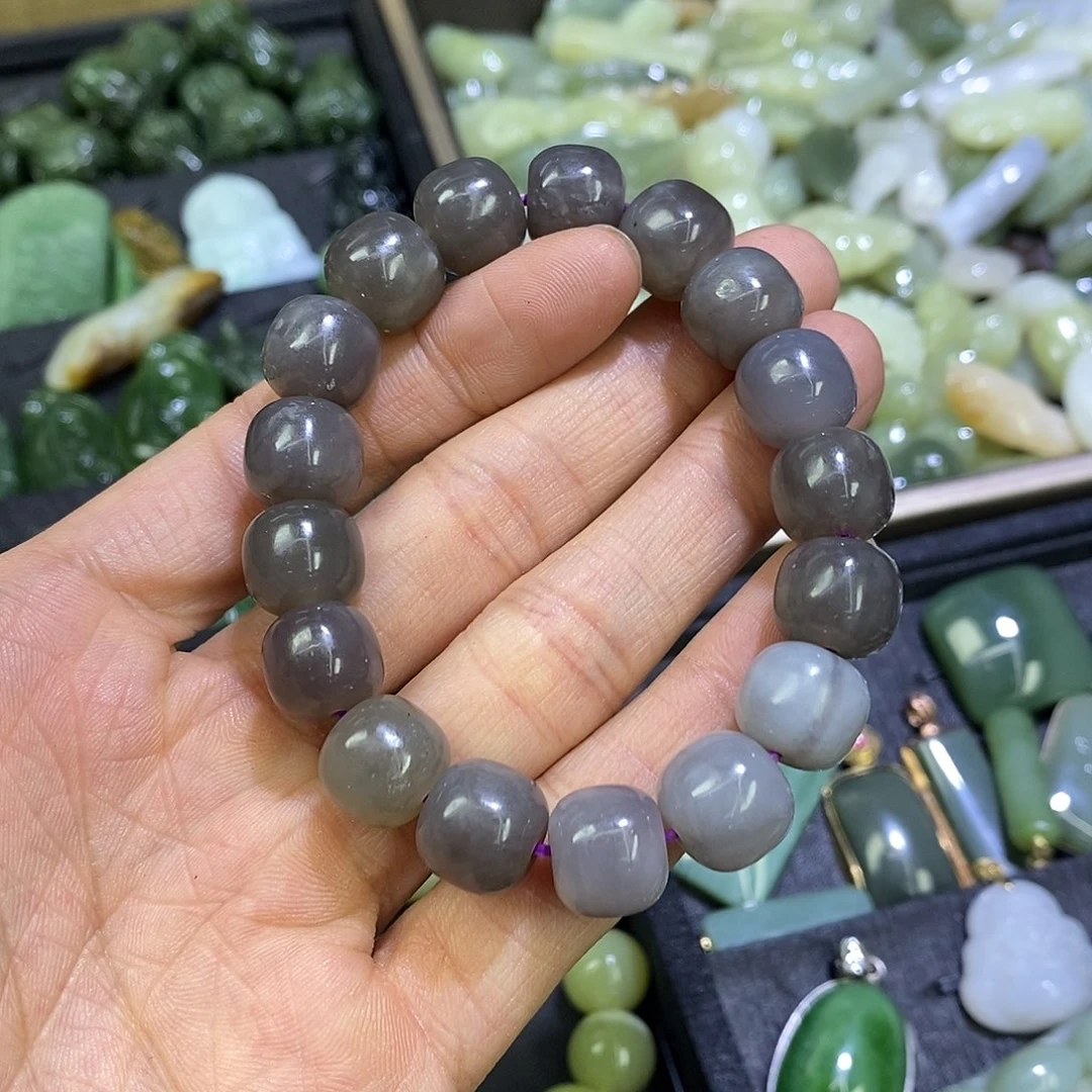 和田玉未镶嵌珠宝奇石