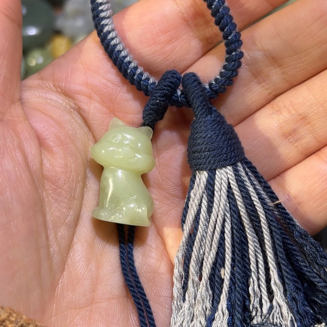 和田玉未镶嵌珠宝半成品