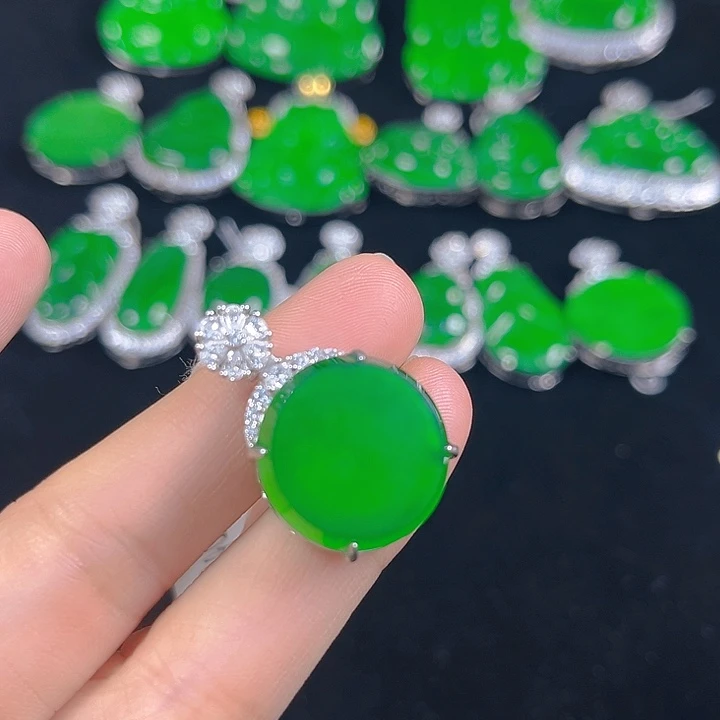 翡翠银S925镶嵌吊坠(不含链)