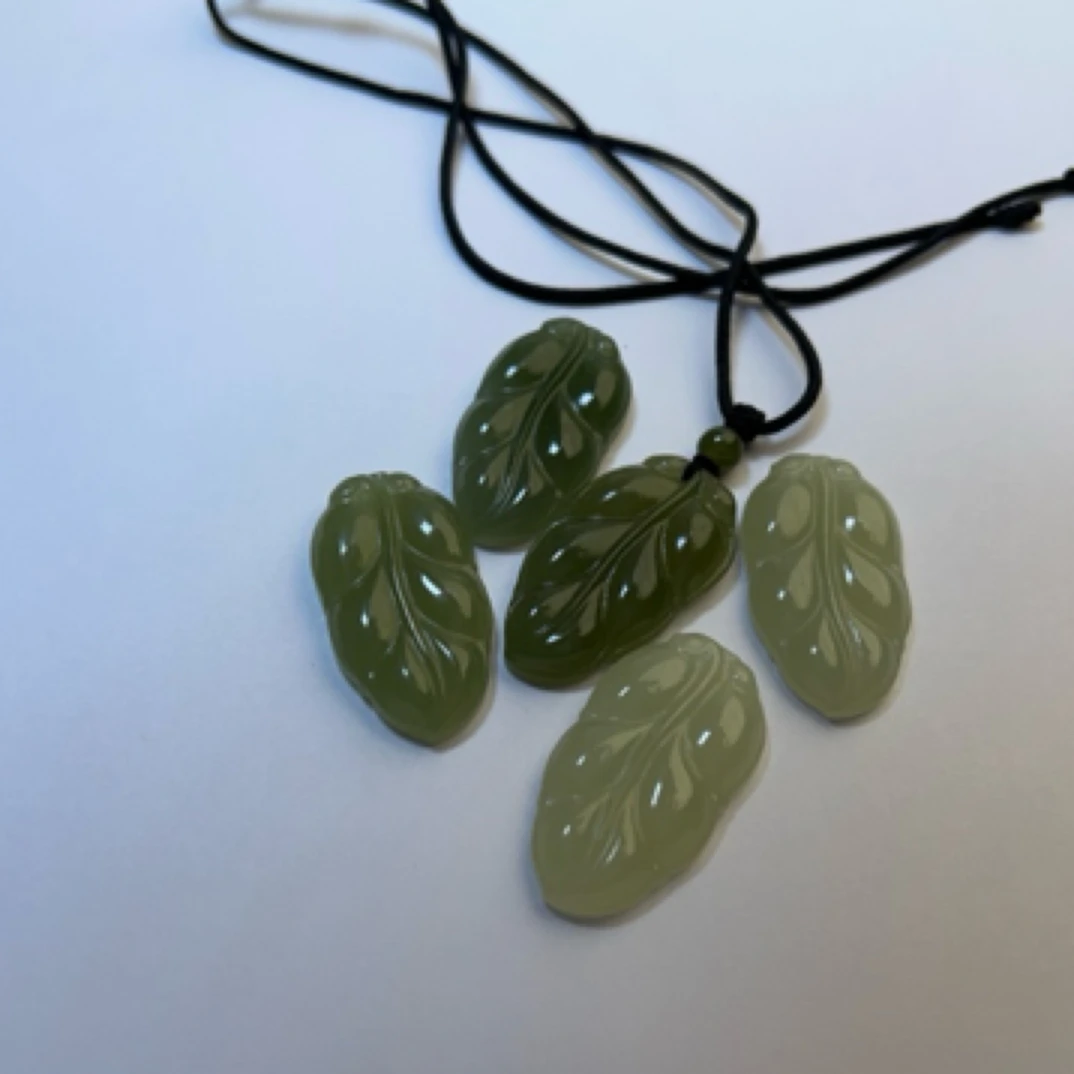 天然和田玉吊坠金枝玉叶时尚潮流休闲百搭多样性发其一