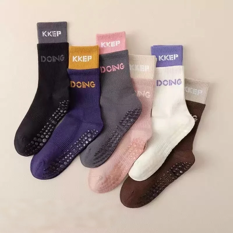底部防滑瑜伽袜子中筒版防滑透气