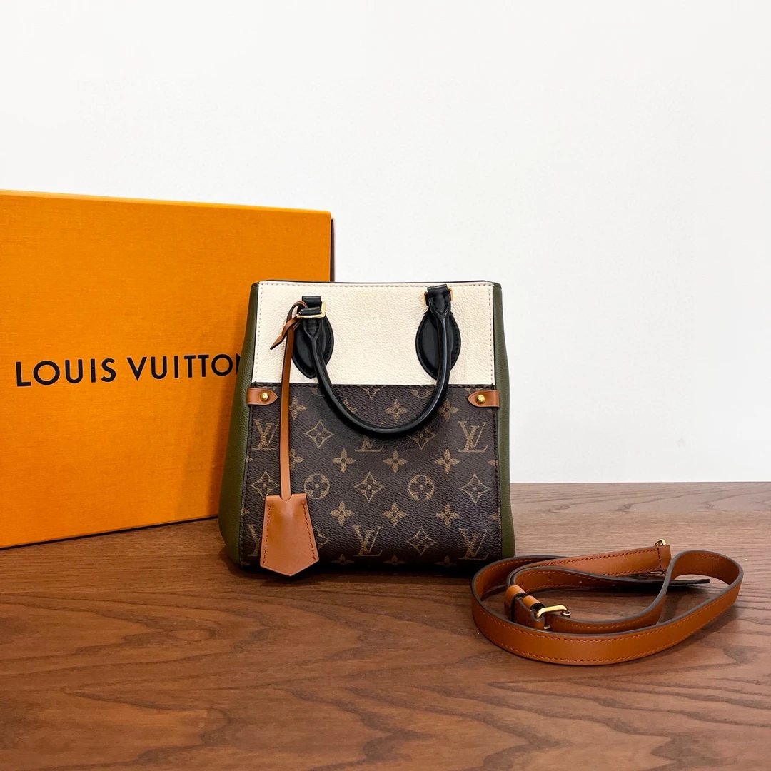 99新 LouisVuitton/路易威登 FOLDTOTE小号手提单肩包 尺寸20×22
