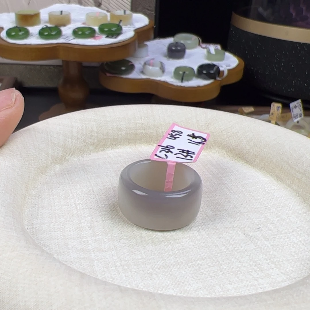 和田玉戒圈未镶嵌多****~内径16.5