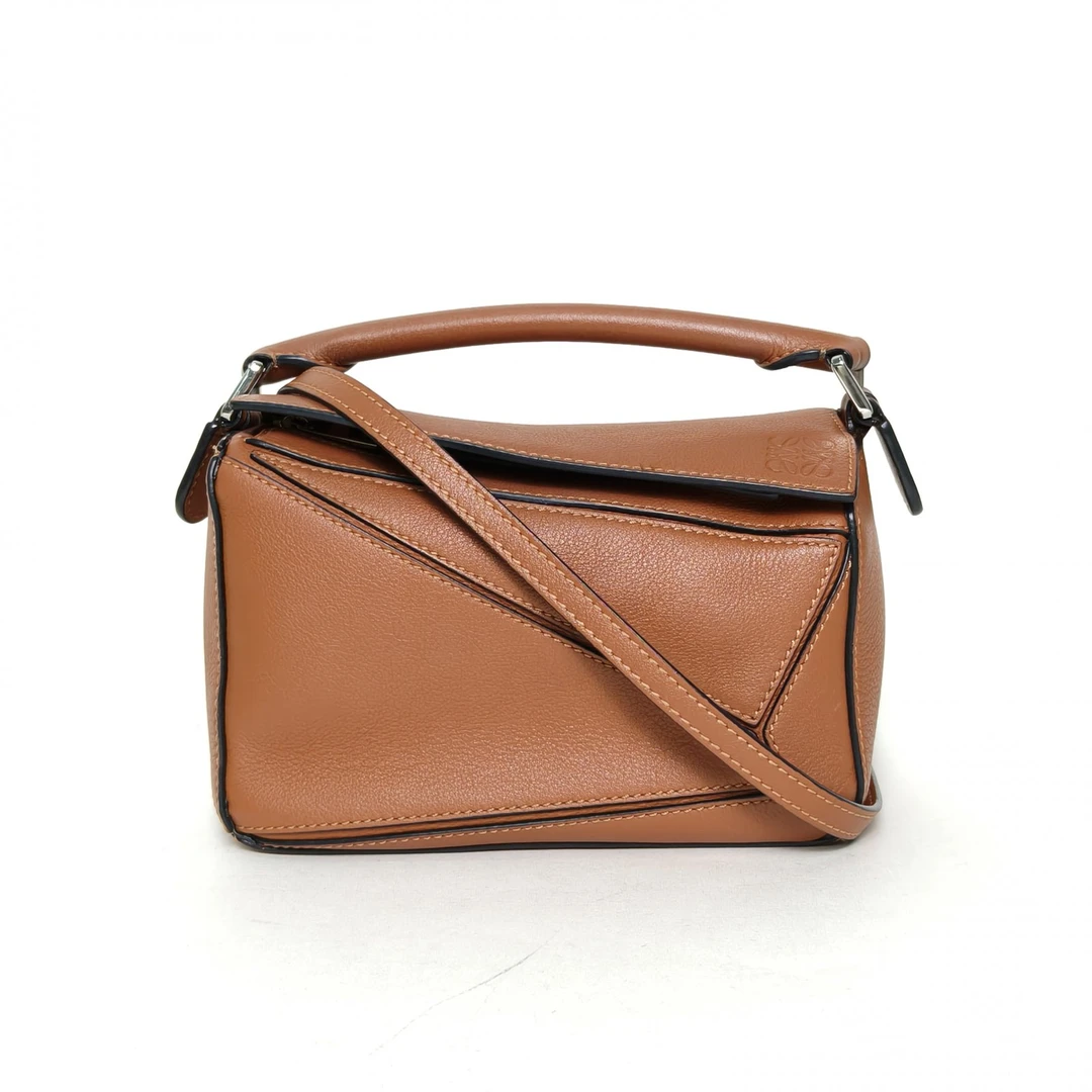 95新 LOEWE/罗意威 小花JerryPuzzle 18 几何包 迷你 MINI 焦糖色