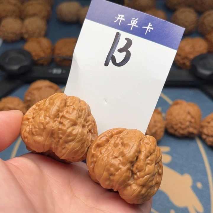 文玩核桃吊坠蛤蟆 40精修 13