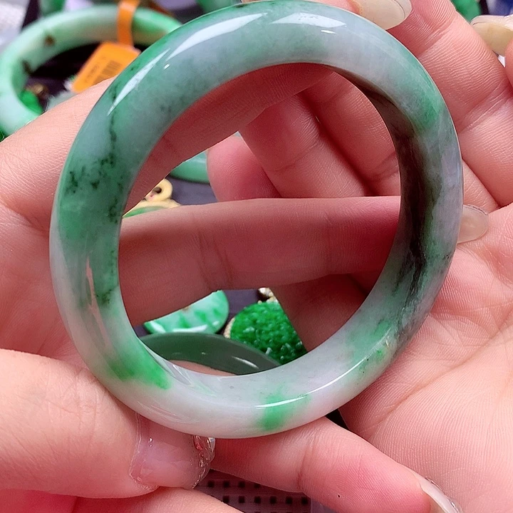 翡翠未镶嵌手镯翡翠翡翠
