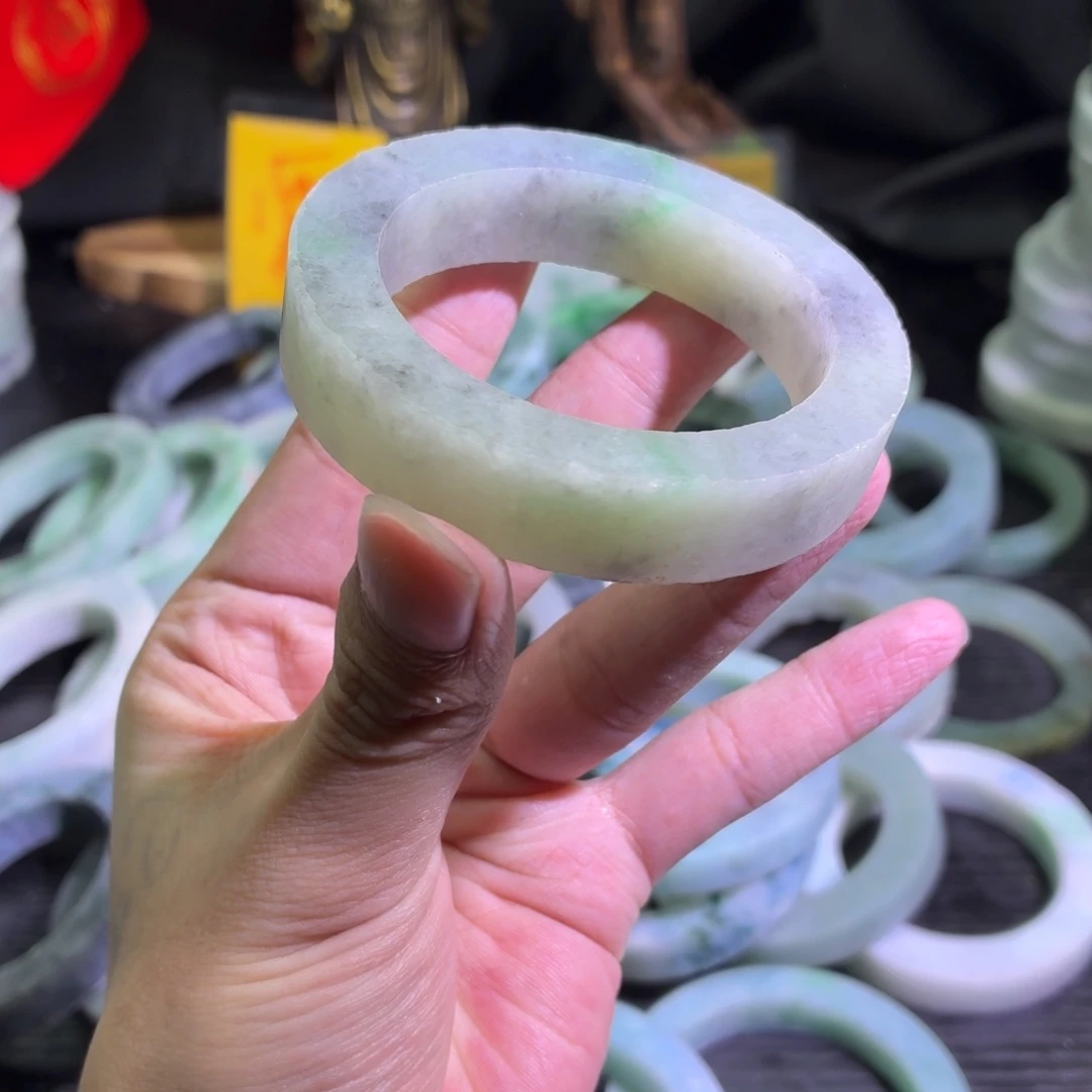 定制翡翠未镶嵌天然翡翠A货毛胚手镯定制