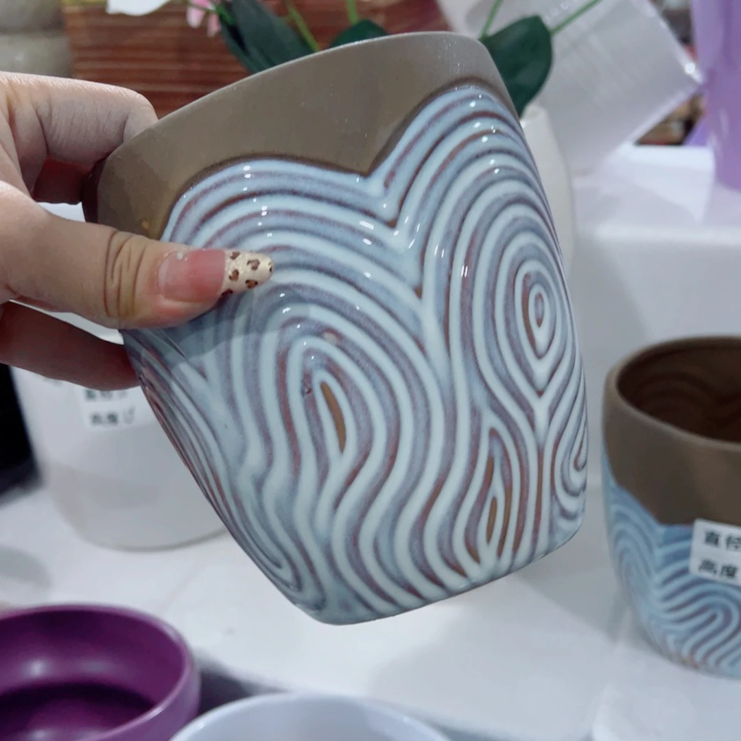 满10米包邮发货，默认打孔发货，不打孔联系客服备注。