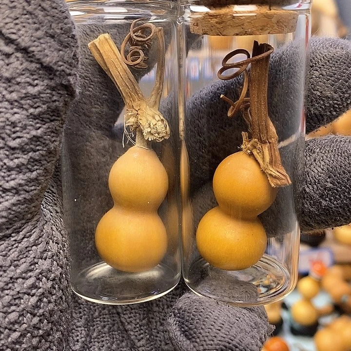 巧****直播间手把小葫芦