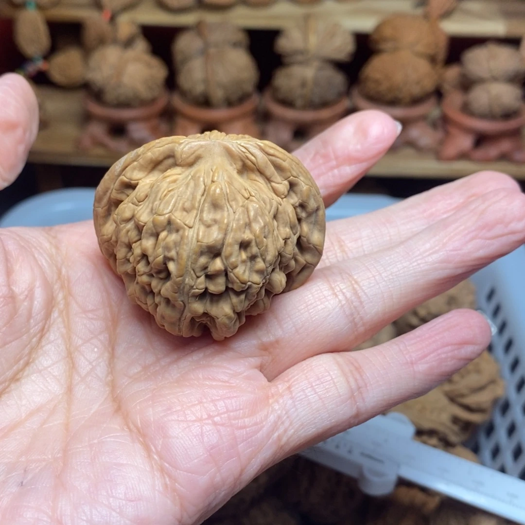 钢***儿把件文玩核桃文玩