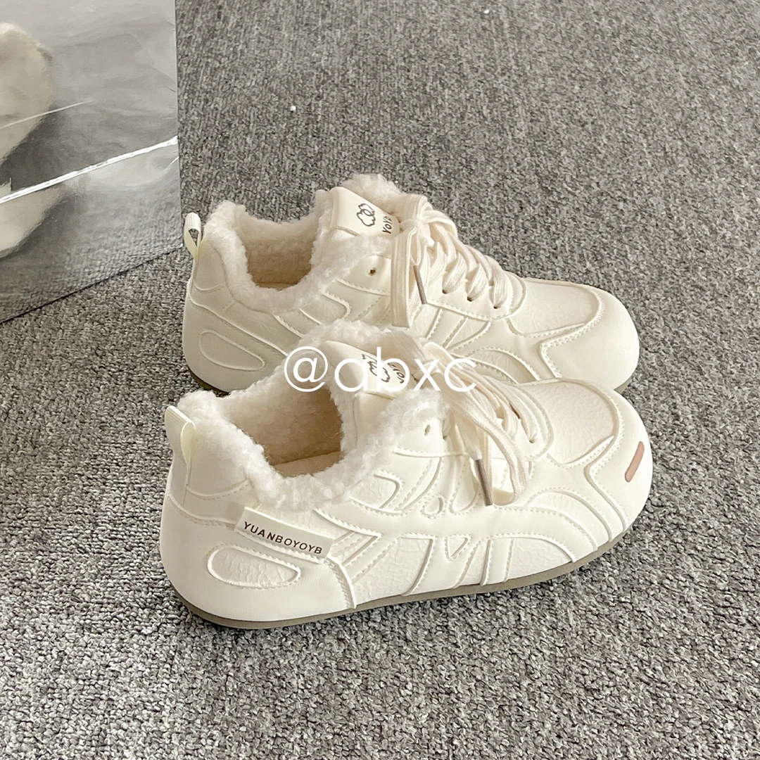 韩系阿甘德训鞋女鞋秋季新款2025爆款百搭小众休闲板鞋加绒小白鞋