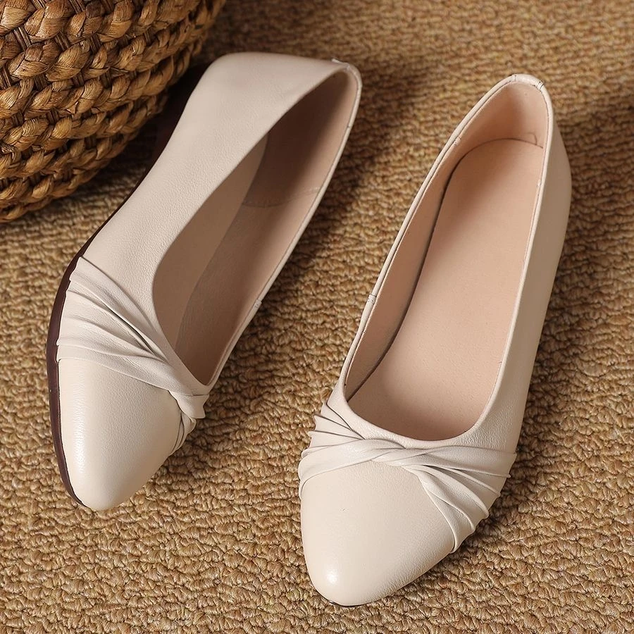 A3爆款牛筋软底豆豆鞋2025新款妈妈一脚蹬尖头平底浅口女士单鞋