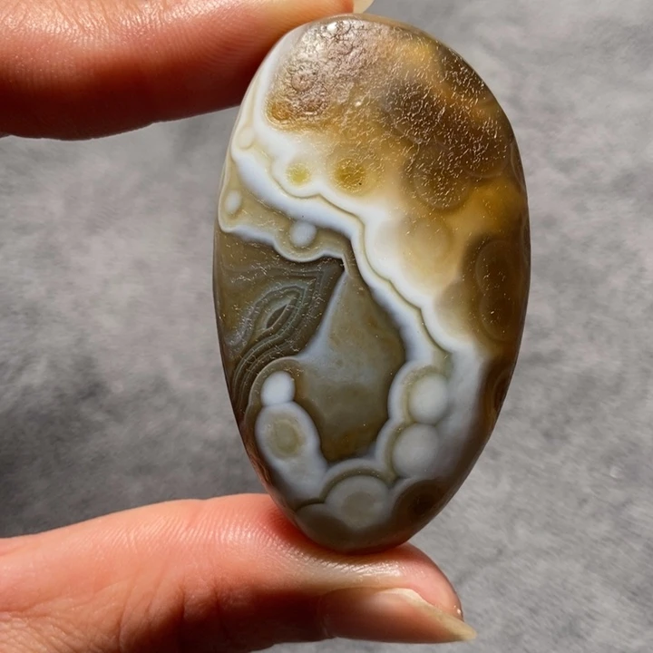 玛瑙/玉髓未镶嵌珠宝奇石