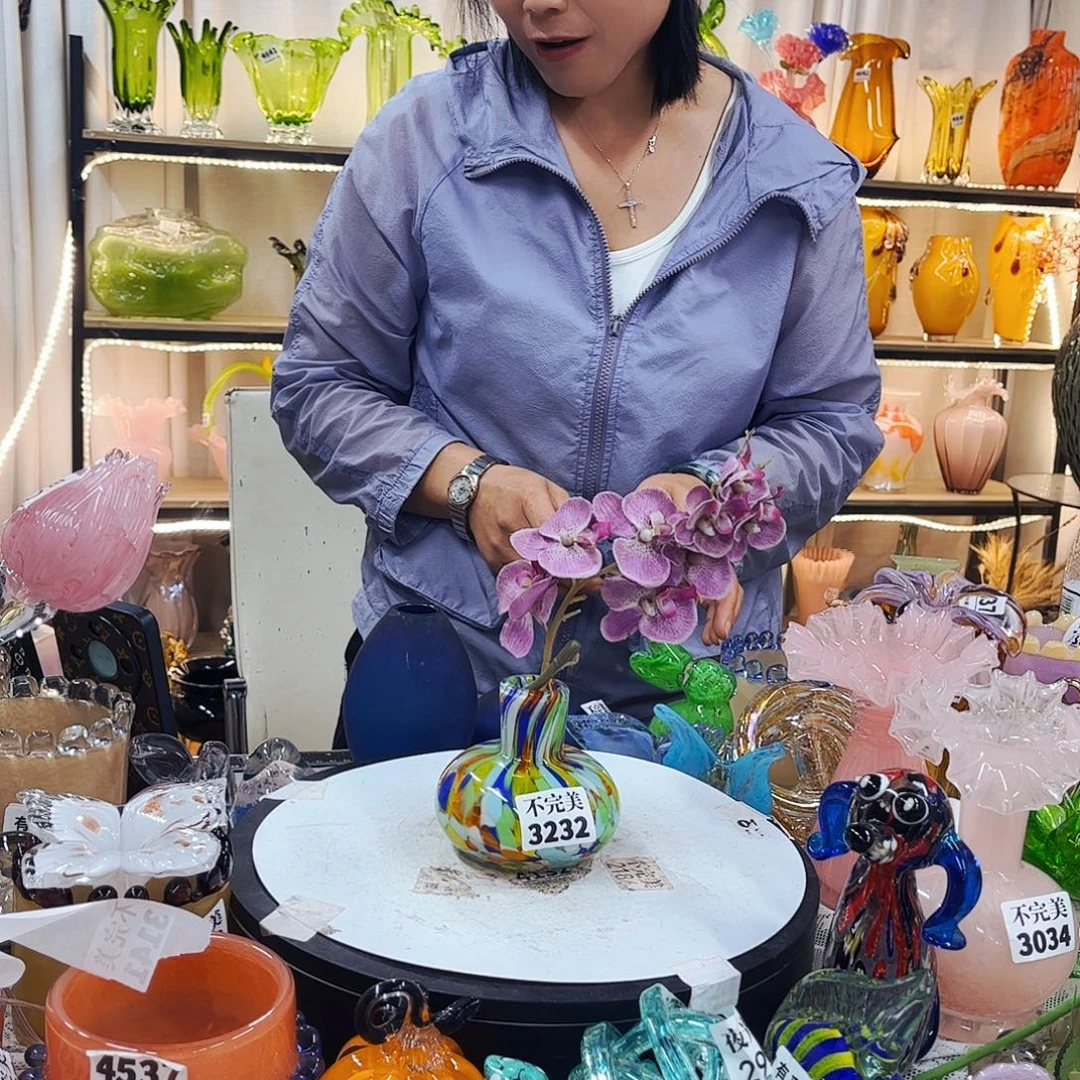 3232 家悦美居琉璃摆件不完美