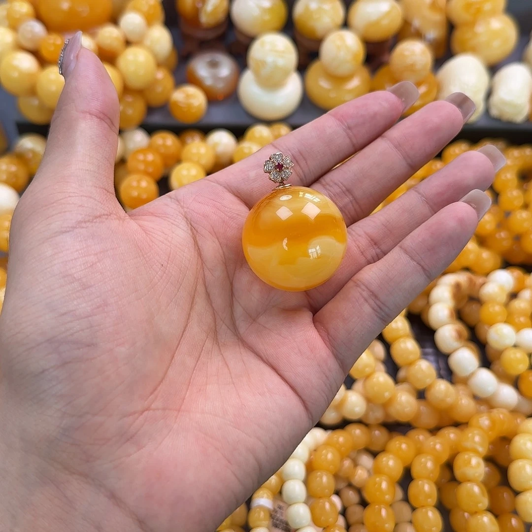 蜜蜡18K金镶嵌珠宝奇石