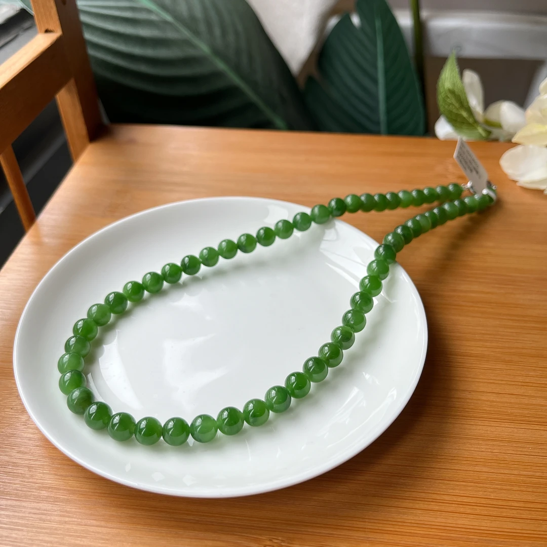 【珠宝厂长】约7.5mm阳绿碧玉和田玉圆珠项链