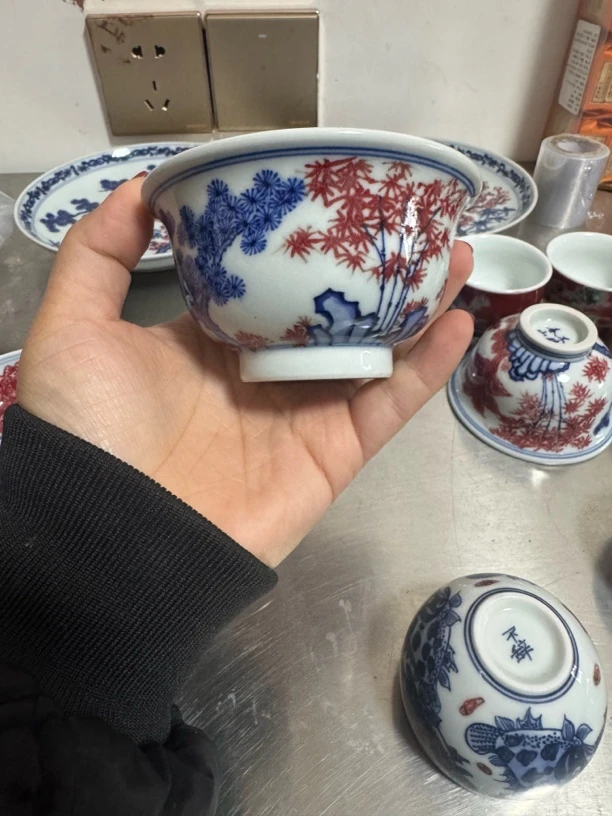 景德镇手工手绘青花釉里红松竹梅大压手杯（超七天售后不退换）