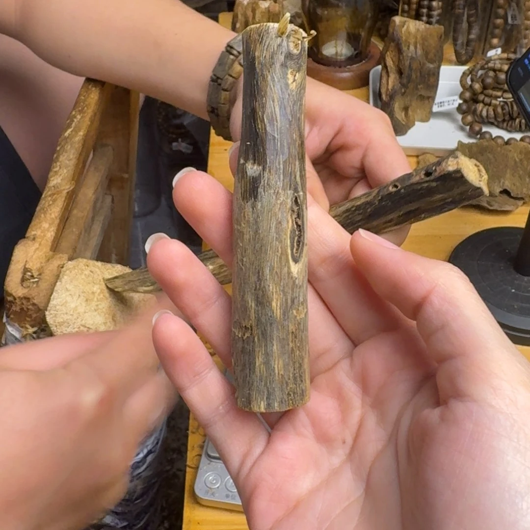 沉香沉香碎屑白棋品种块料14克