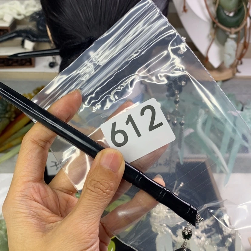 【闪购商品】岫玉颈饰未镶嵌梨**雪