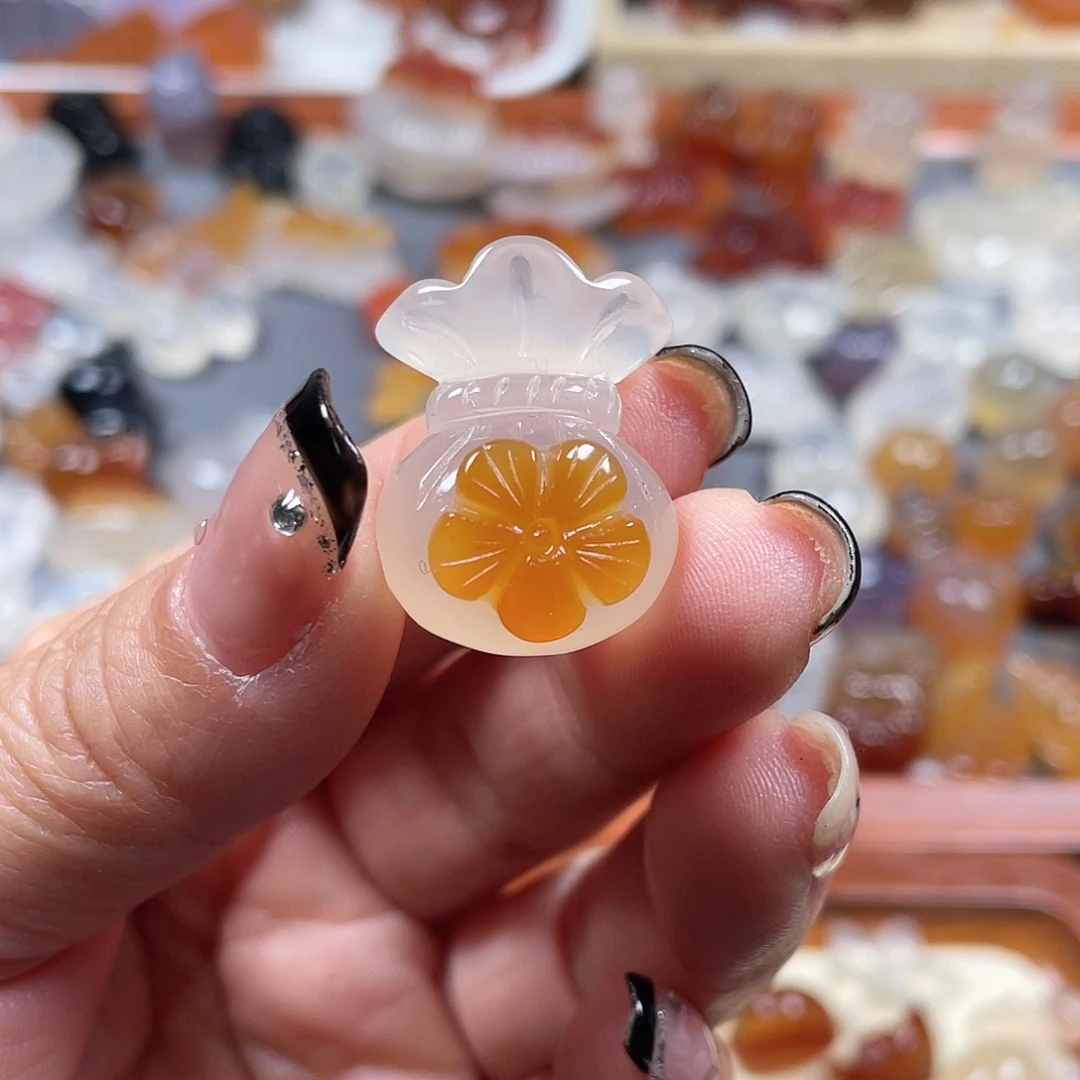 玛瑙/玉髓颈饰未镶嵌